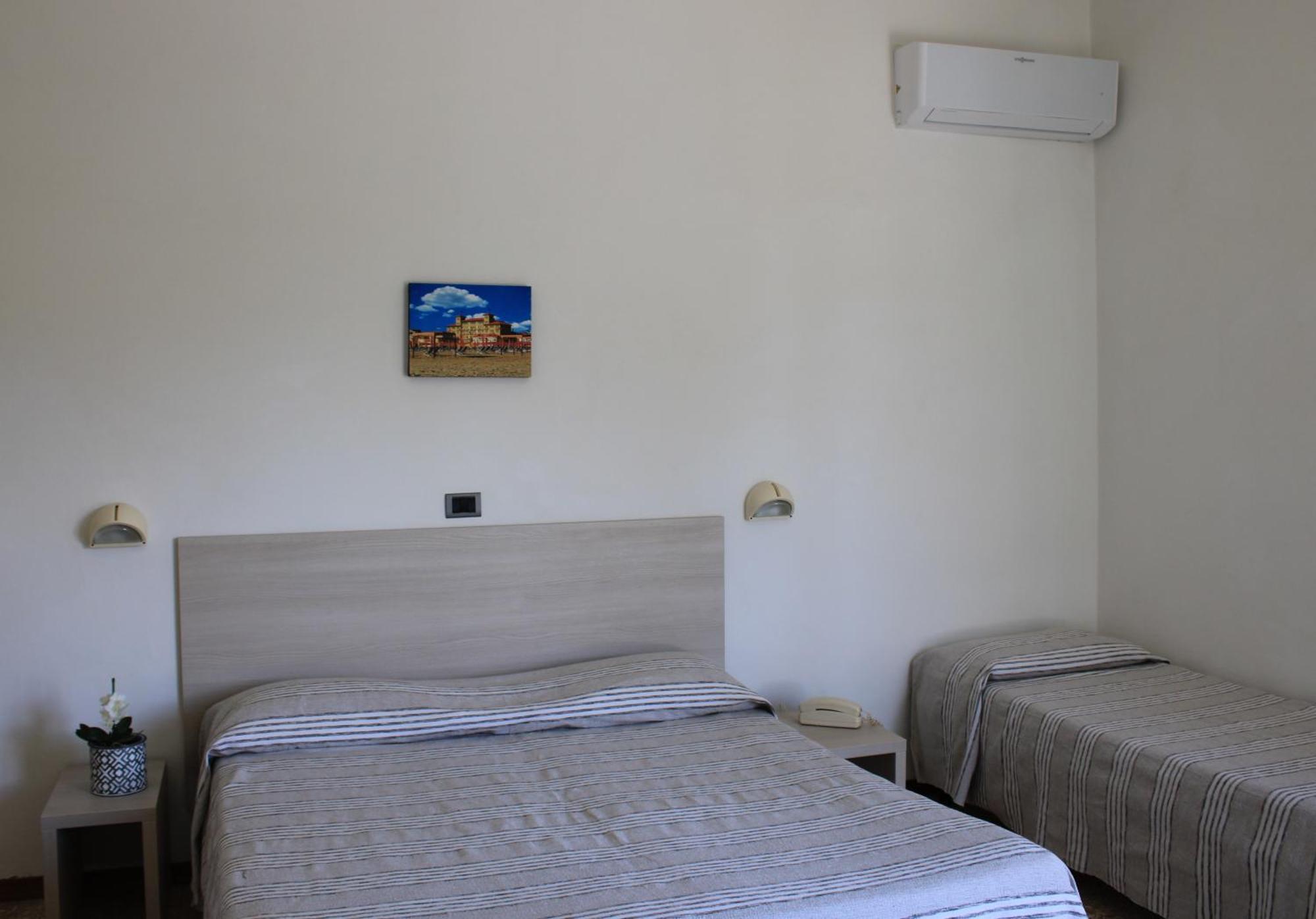Hotel Puccinelli Lido di Camaiore Værelse billede