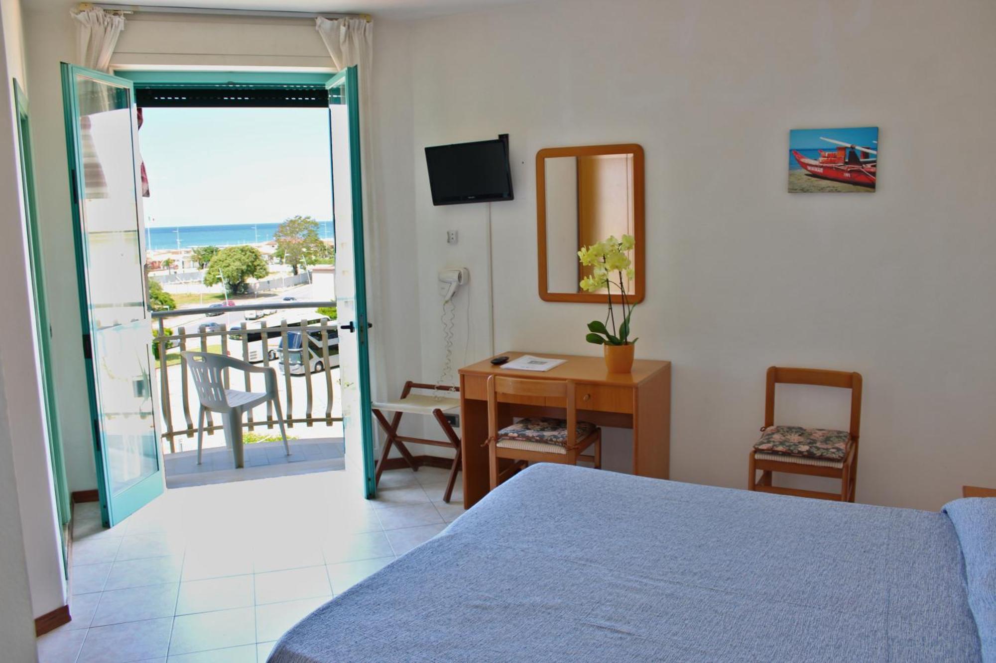 Hotel Puccinelli Lido di Camaiore Eksteriør billede